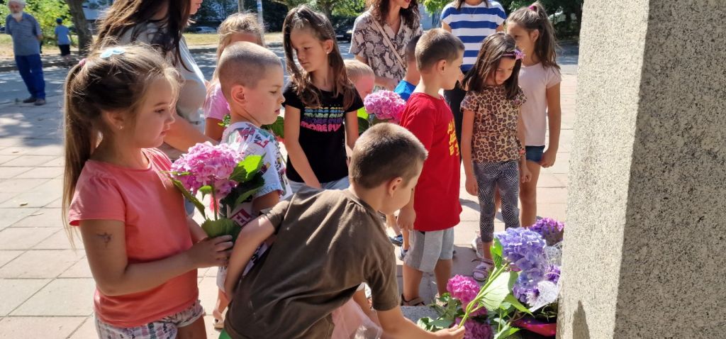 Почит към Апостола на свободата - Васил Левски! - ДГ 18 Пчелица - Казанлък