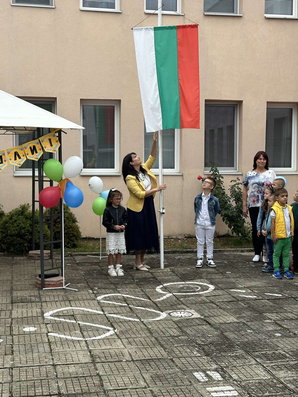 Успешна учебна 2024-2025 година 5