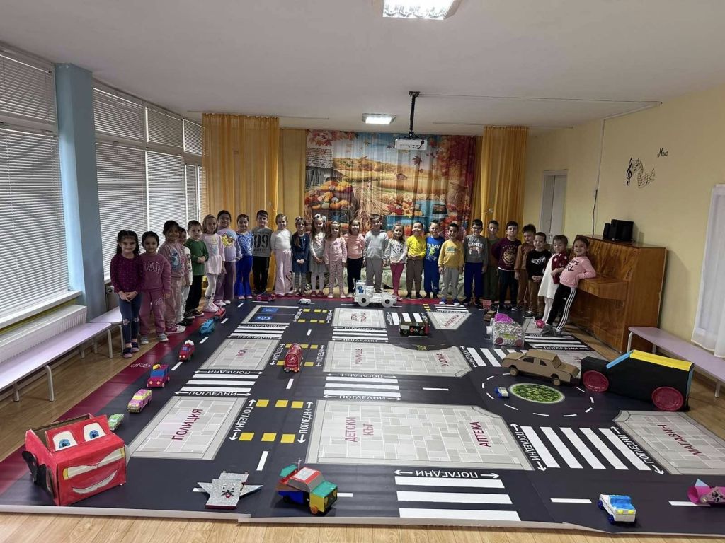 Световен ден в памет на жертвите от ПТП - ДГ 18 Пчелица - Казанлък